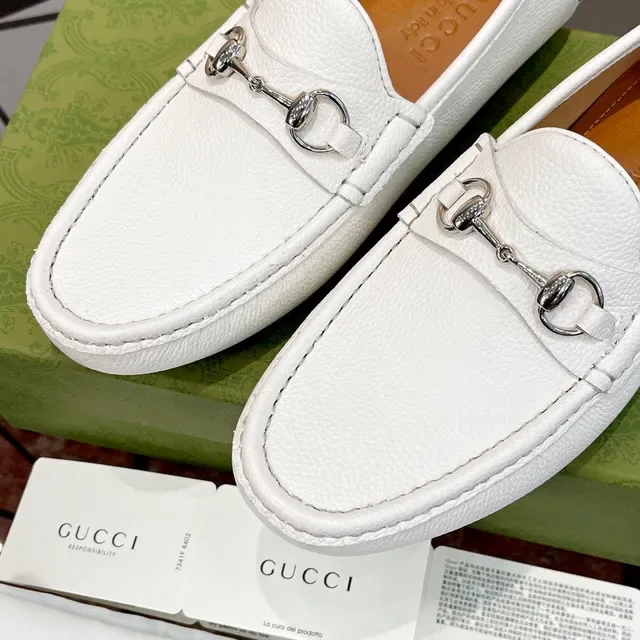 Gucci Horsebit 1955 White Pebbled Leather Loafers 4