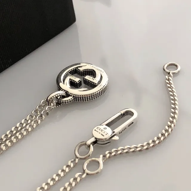 Gucci Interlocking G Pendant Silver Necklace 6