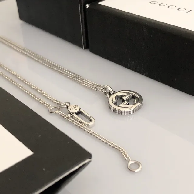 Gucci Interlocking G Pendant Silver Necklace 7