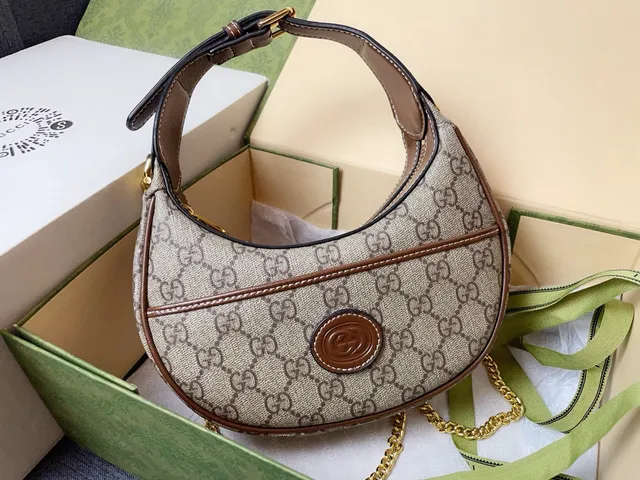 Gucci Jackie 1961 Beige Brown GG Monogram Canvas Underarm Bag 6