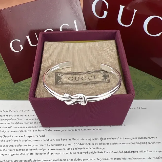 Gucci Knot Interwoven Polished Silver Ring 6