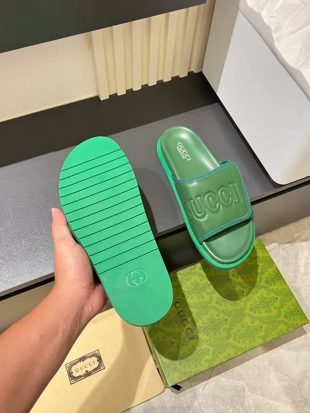 Gucci Multicolor Embossed Logo Strap Molded Rubber Sole Slippers 8
