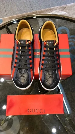 Gucci Navy Red Embossed GG Monogram Leather Web Stripe Accent Lifestyle Sneakers 2