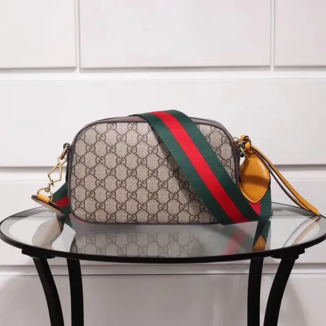 Gucci Ophidia Bege Marrom GG Monograma Lona Oval Couro Placa de Logo Bolsa de Câmera 2
