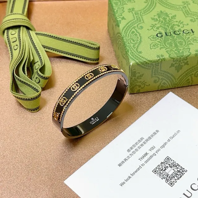 Gucci Ophidia Black Enamel and Gold-Tone Rope Trim Bracelet 3