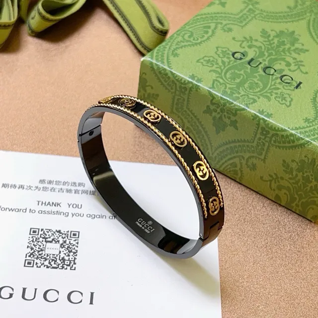 Gucci Ophidia Black Enamel and Gold-Tone Rope Trim Bracelet 4