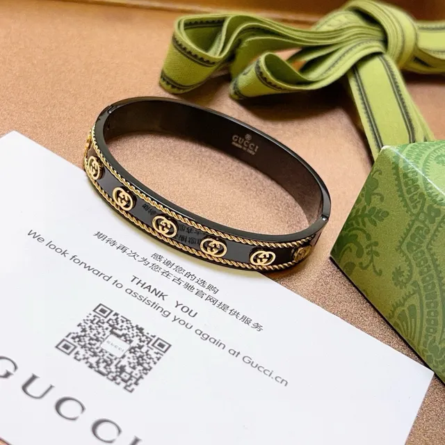 Gucci Ophidia Black Enamel and Gold-Tone Rope Trim Bracelet 5