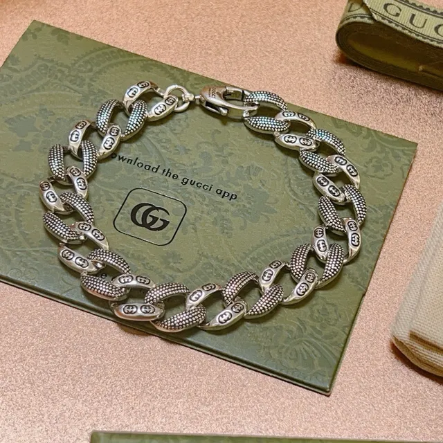 Gucci Ophidia Silver Blue Chunky Curb-Link Engraved Double-G Motifs Bracelet 3