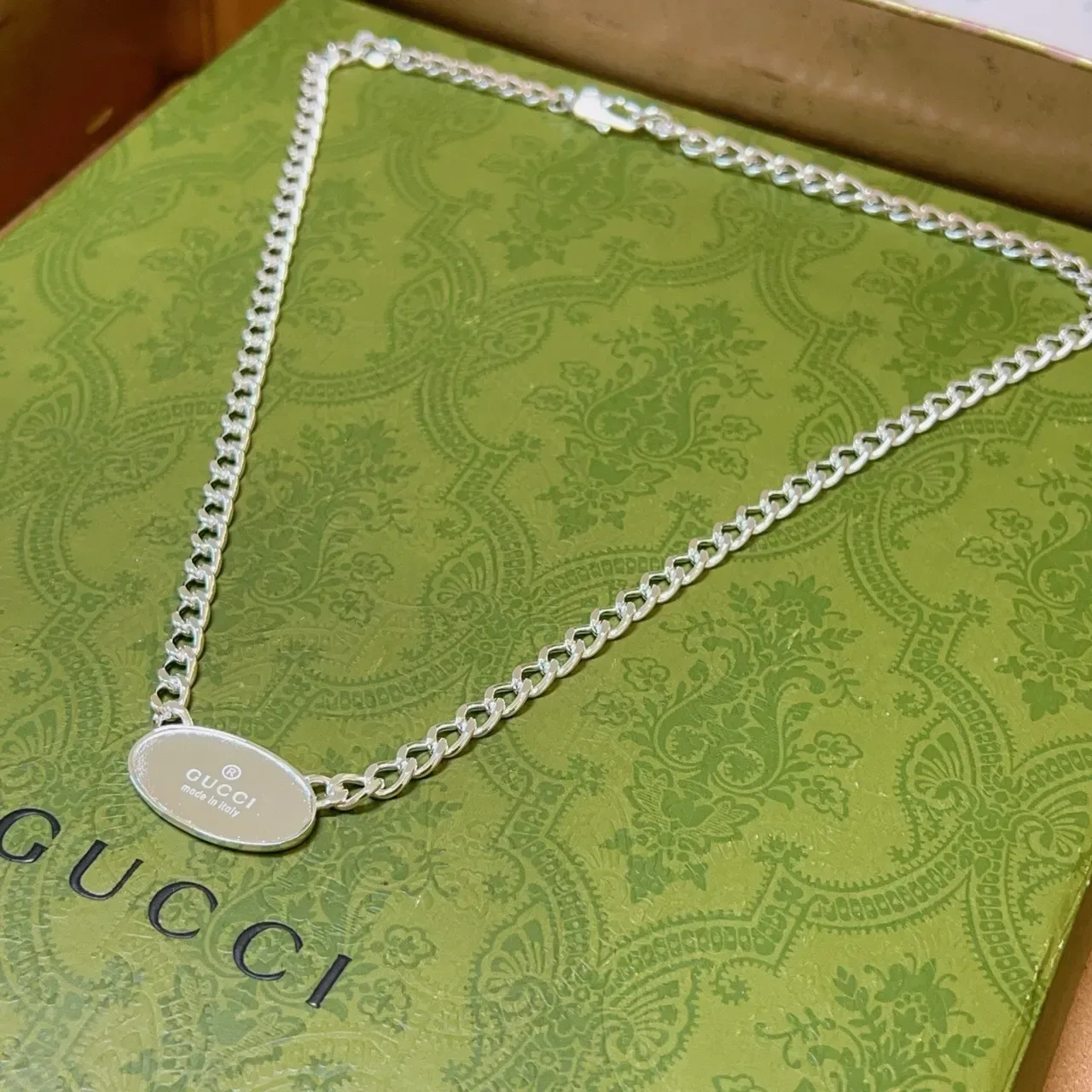Gucci Oval ID Pendant Silver Curb Chain Necklace 4