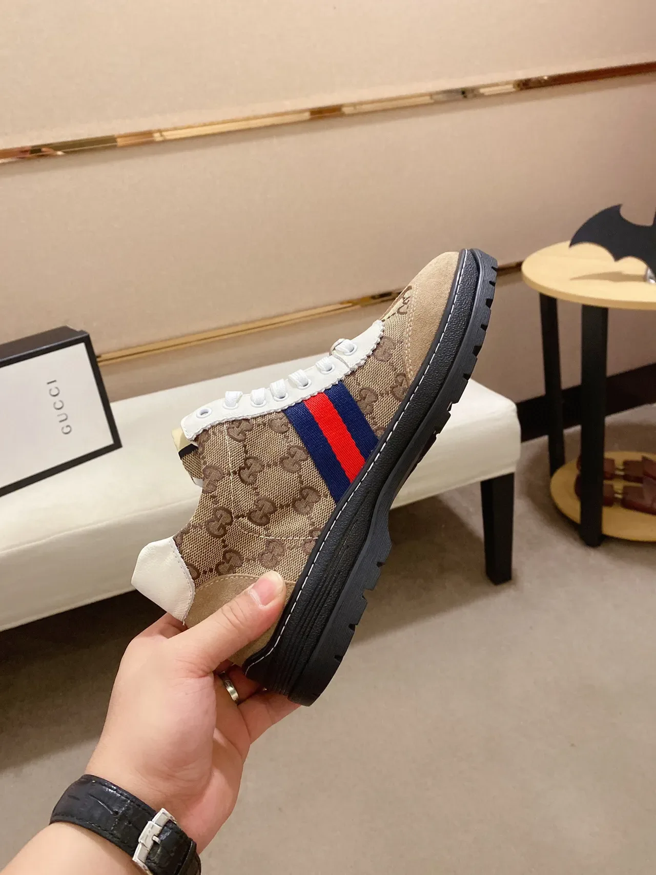 Gucci Screener Beige Toile et Daim Web Stripe Lifestyle Sneaker 6