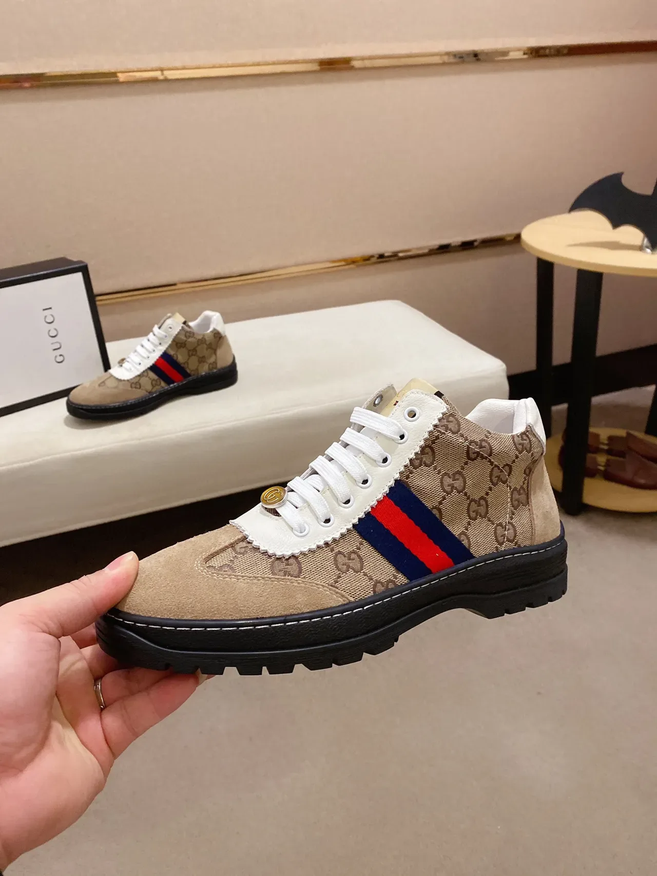 Gucci Screener Beige Toile et Daim Web Stripe Lifestyle Sneaker 8