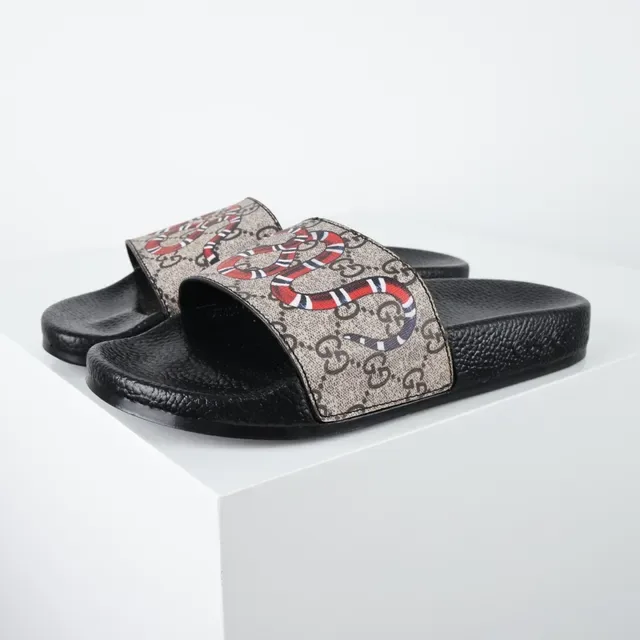 Gucci Screener Preto Bege GG Monogram Lona King Cobra Impressão de serpente Sandálias 2