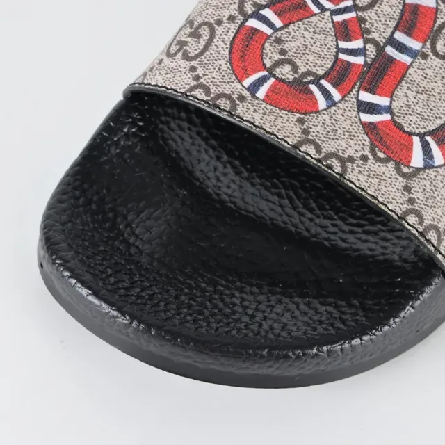 Gucci Screener Preto Bege GG Monogram Lona King Cobra Impressão de serpente Sandálias 5