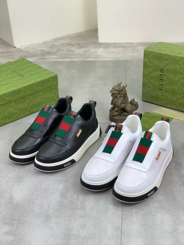 Gucci Screener Noir et Vert Slip-On Embossé GG Cuir Sneakers Lifestyle 2