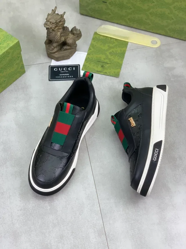 Gucci Screener Noir et Vert Slip-On Embossé GG Cuir Sneakers Lifestyle 6