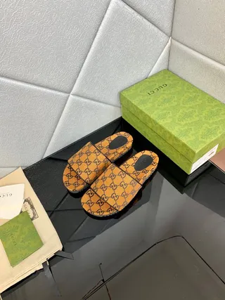 Gucci Screener GG Monogram Orange and Black Slippers 3
