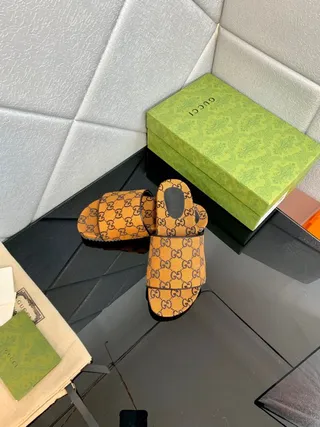 Gucci Screener GG Monogram Orange and Black Slippers 4