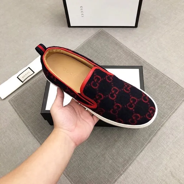 Gucci Screener GG Monogram أحذية مخمل سلايب أون 3