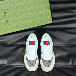 Gucci Screener GG Supreme Canvas White Lifestyle Sneakers