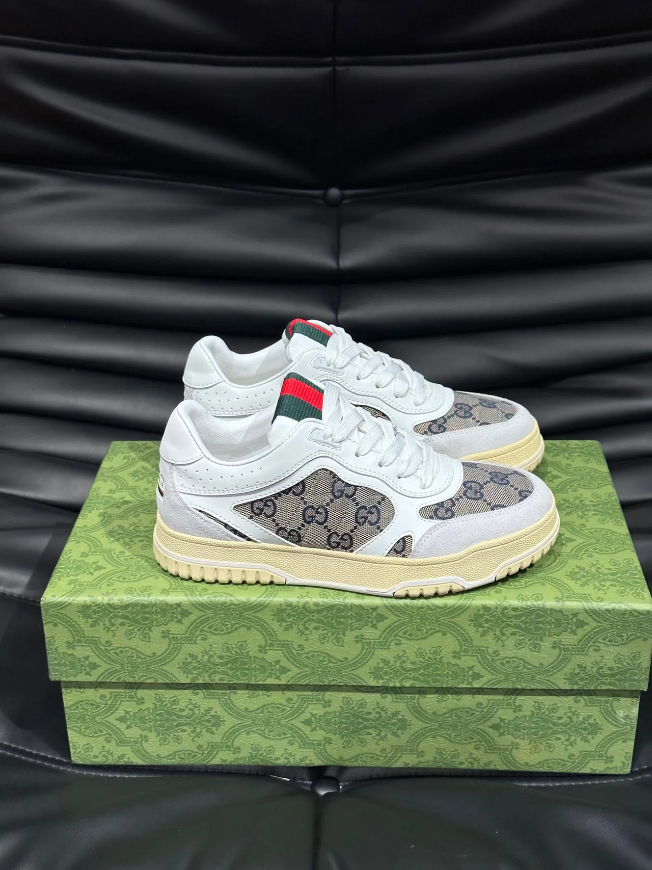 Gucci Screener GG Supreme Canvas White Lifestyle Sneakers 4