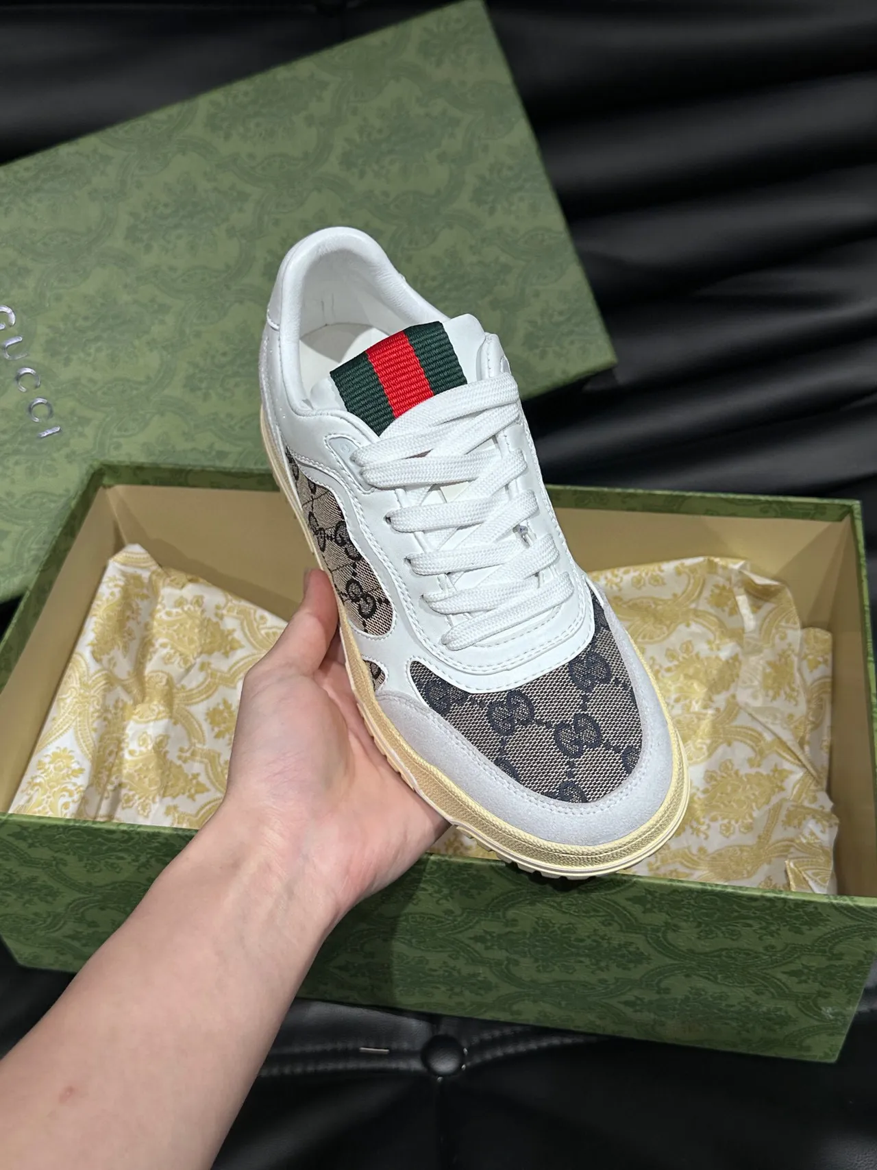 Gucci Screener GG Supreme Canvas White Lifestyle Sneakers 6