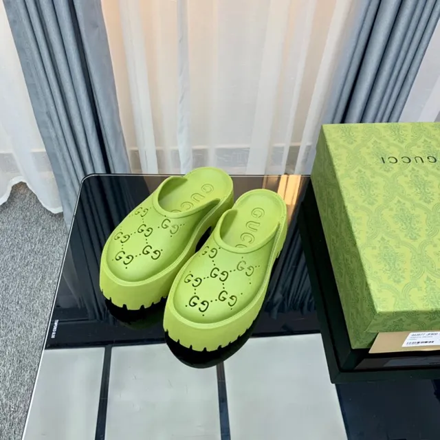 Gucci Screener Lime Green Perforated Platform Slippers 8