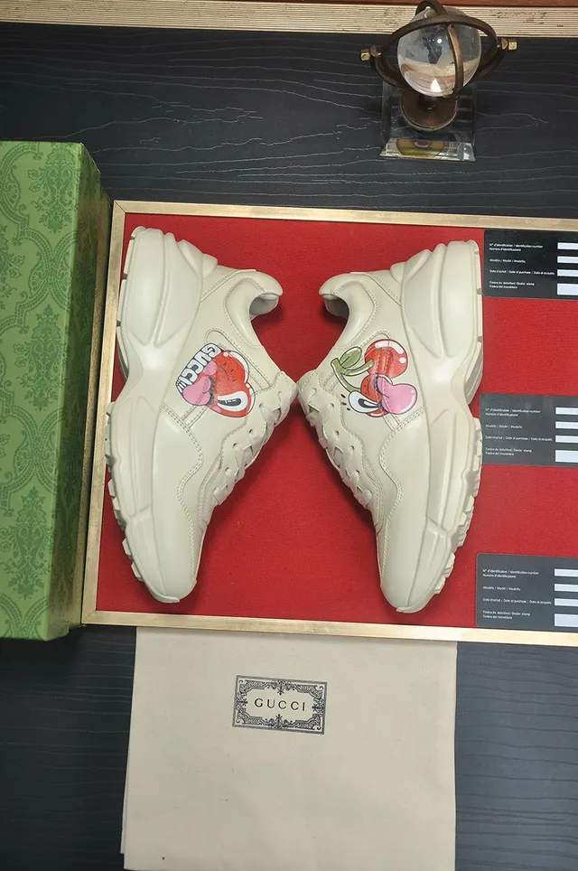 Gucci Screener Off-White Cherry Graphic Chunky Sneakers 6