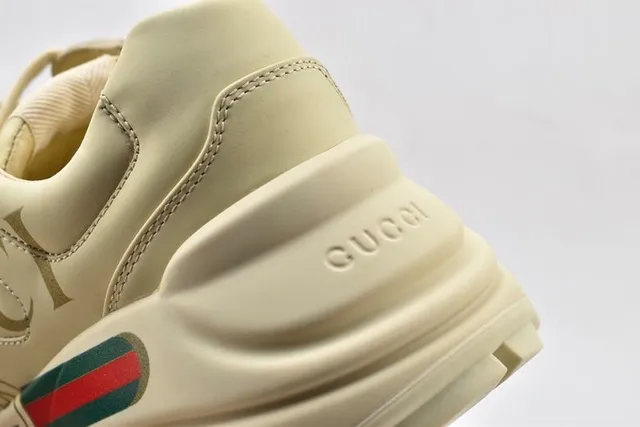 Gucci Screener Off-White Leather Lifestyle Sneakers 6