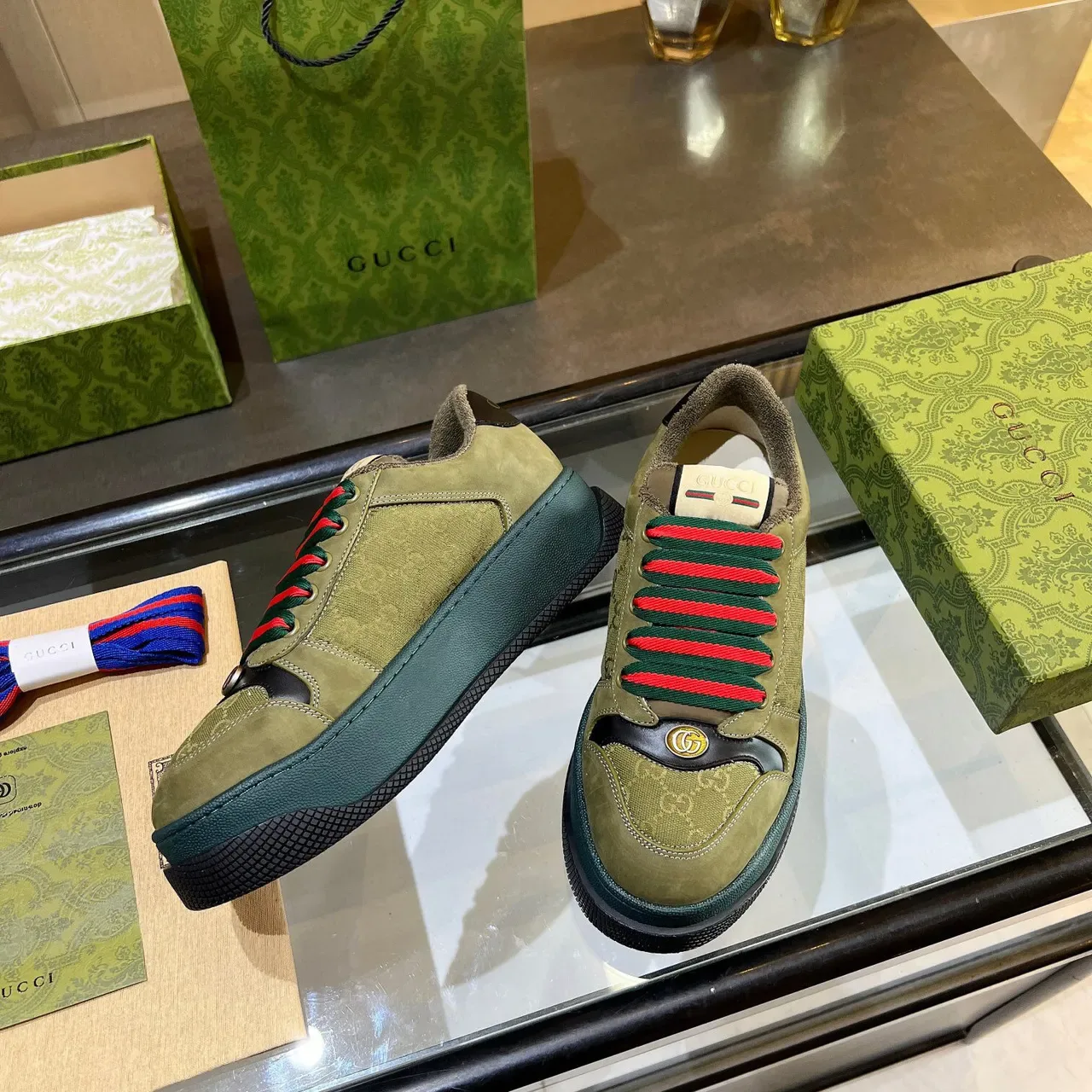 Gucci Screener Olive Green and Teal Lifestyle Sneakers 9