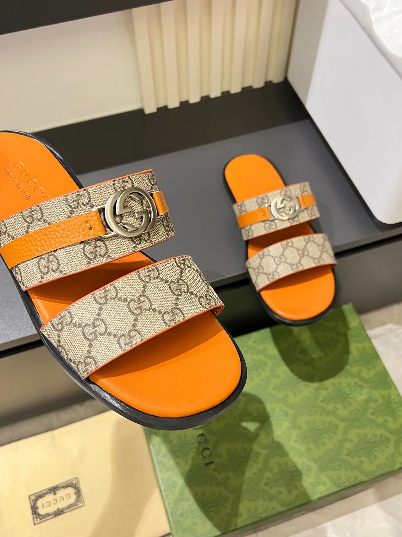 Gucci Screener Orange et Beige GG Monogram Sandales casuales 8