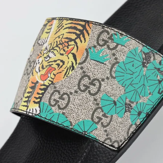 Gucci Screener Printed GG Supreme Tiger Floral Slippers 6