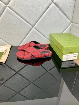 Gucci Screener Red and Navy GG Monogram Slide Slippers 9