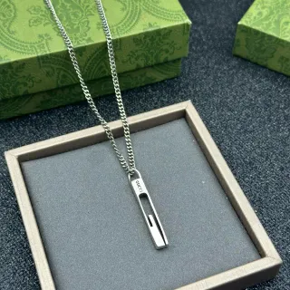 Gucci Screener Silver-Tone Chain Pendant Necklace
