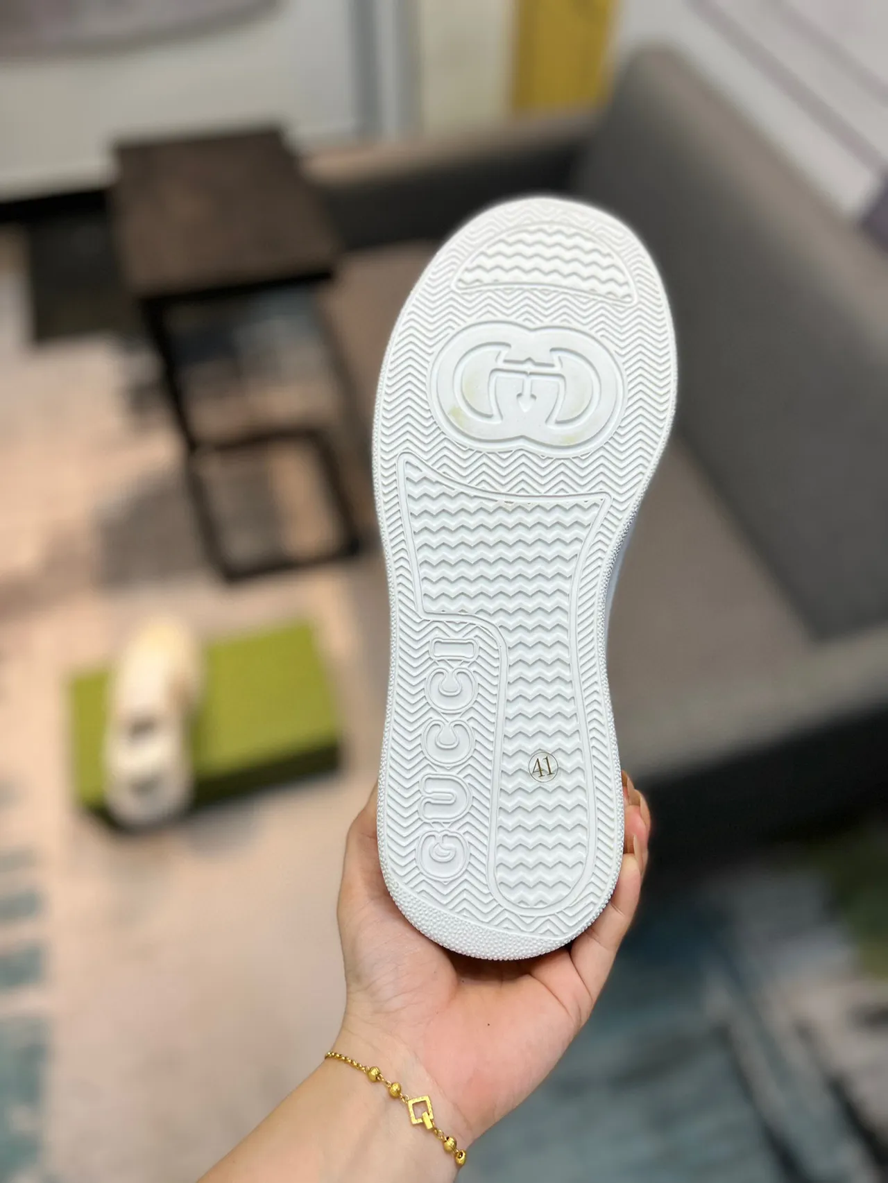 Gucci Screener White and Gradient Stripe Lifestyle Sneakers 9