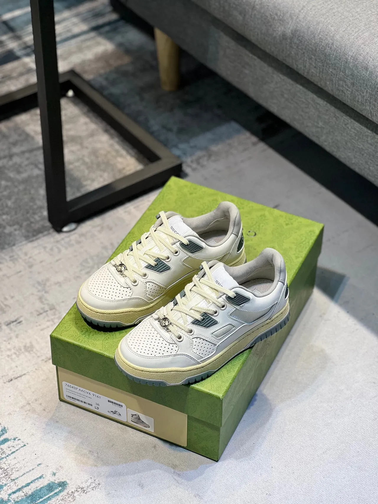 Gucci Screener White Green Perforated Leather Upper Geometric Overlay Panels Lifestyle Sneakers 7