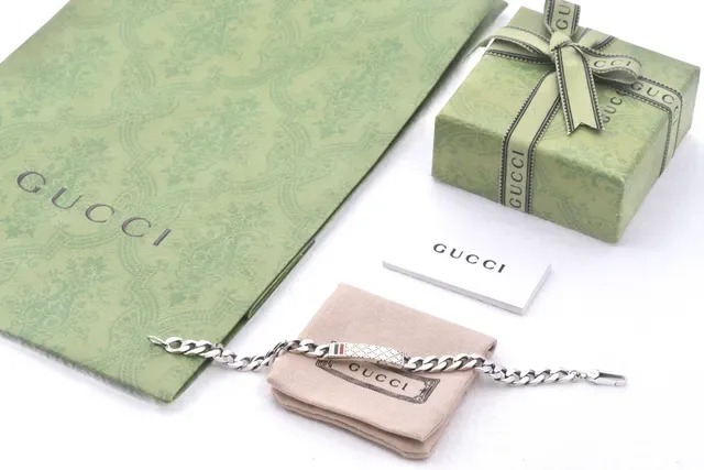 Gucci Silver Beige Curb Chain Metal Bracelet 5