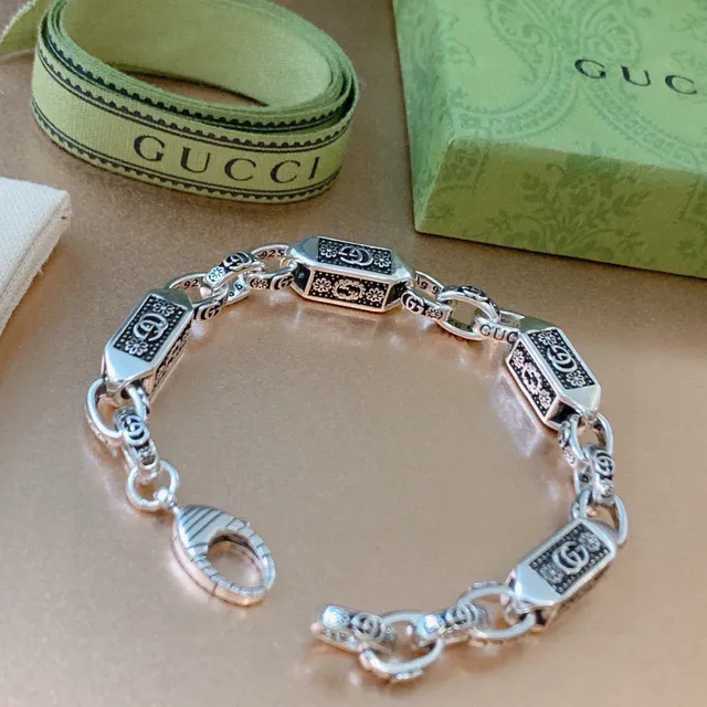 Gucci Silver Black Chain Rectangular Enamel Links Bracelet 3
