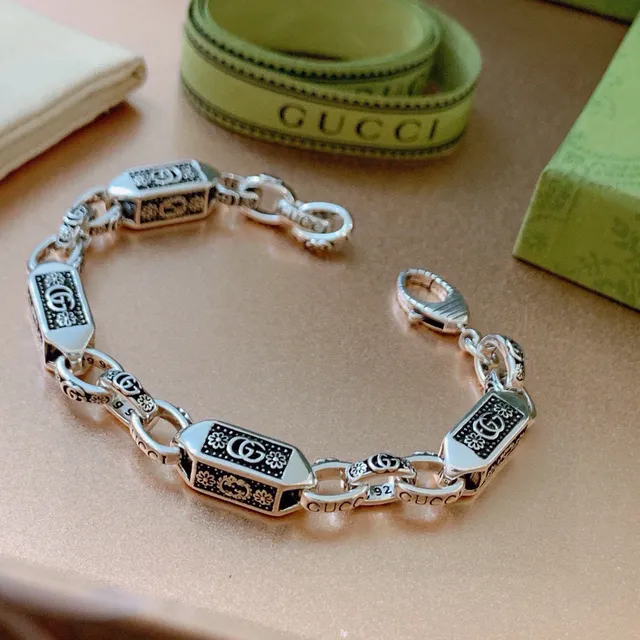 Gucci Silver Black Chain Rectangular Enamel Links Bracelet 9