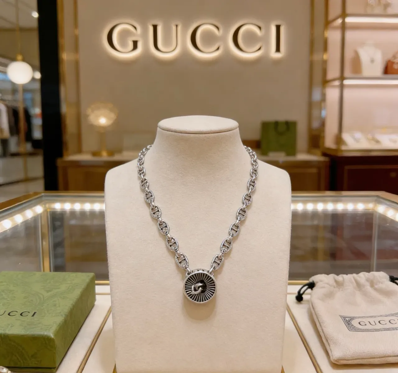 Gucci Silver Black Rope-Link Chain Cylindrical Pendant Necklace 7
