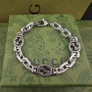 Gucci Silver Chunky Curb-Link Interlocking G Medallions Bracelet