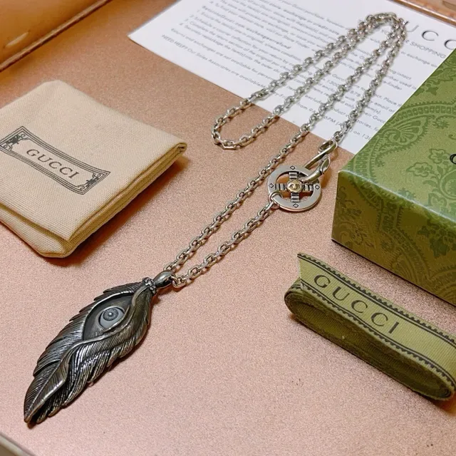 Gucci Silver Gold Feather-Shaped Pendant Oxidized Finish Necklace 7