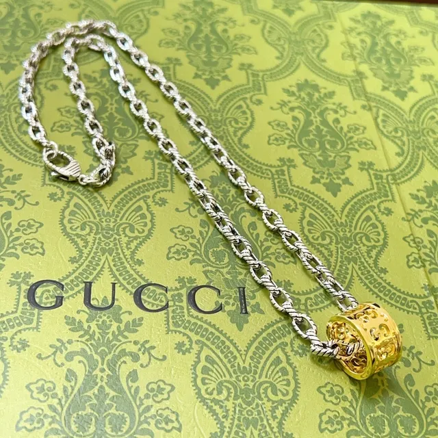 Gucci Silver Gold Twisted-Link Chain Openwork Pendant Necklace 4