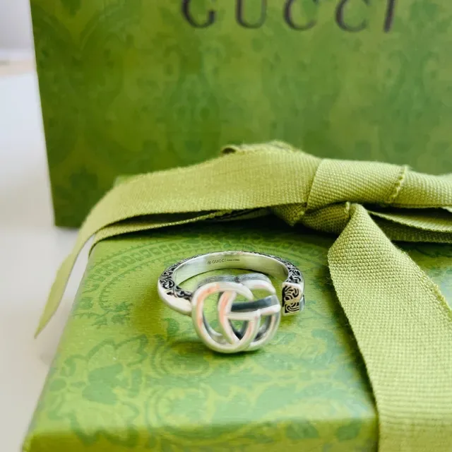 Gucci Silver Green Interlocking Double-G Logo Metal Ring 5