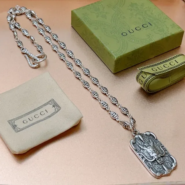 Gucci Silver Green Interlocking G Motif Chain Necklace 5