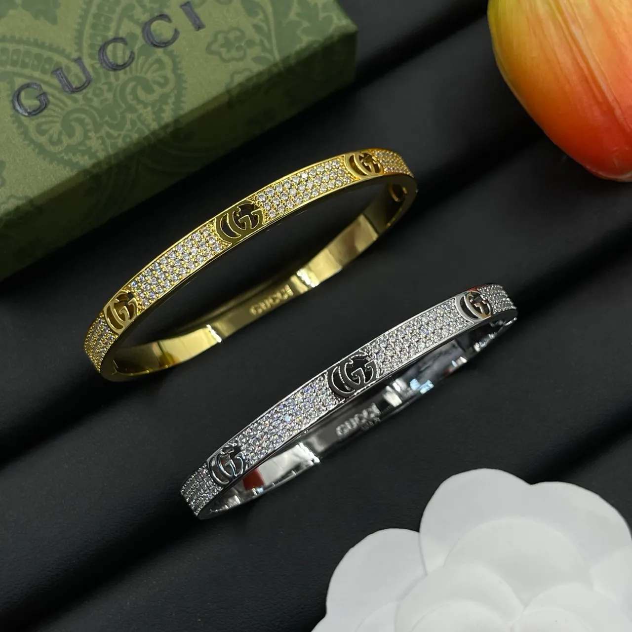 Gucci Silver White Pavé-Set Interlocking G Motif Bracelet 2