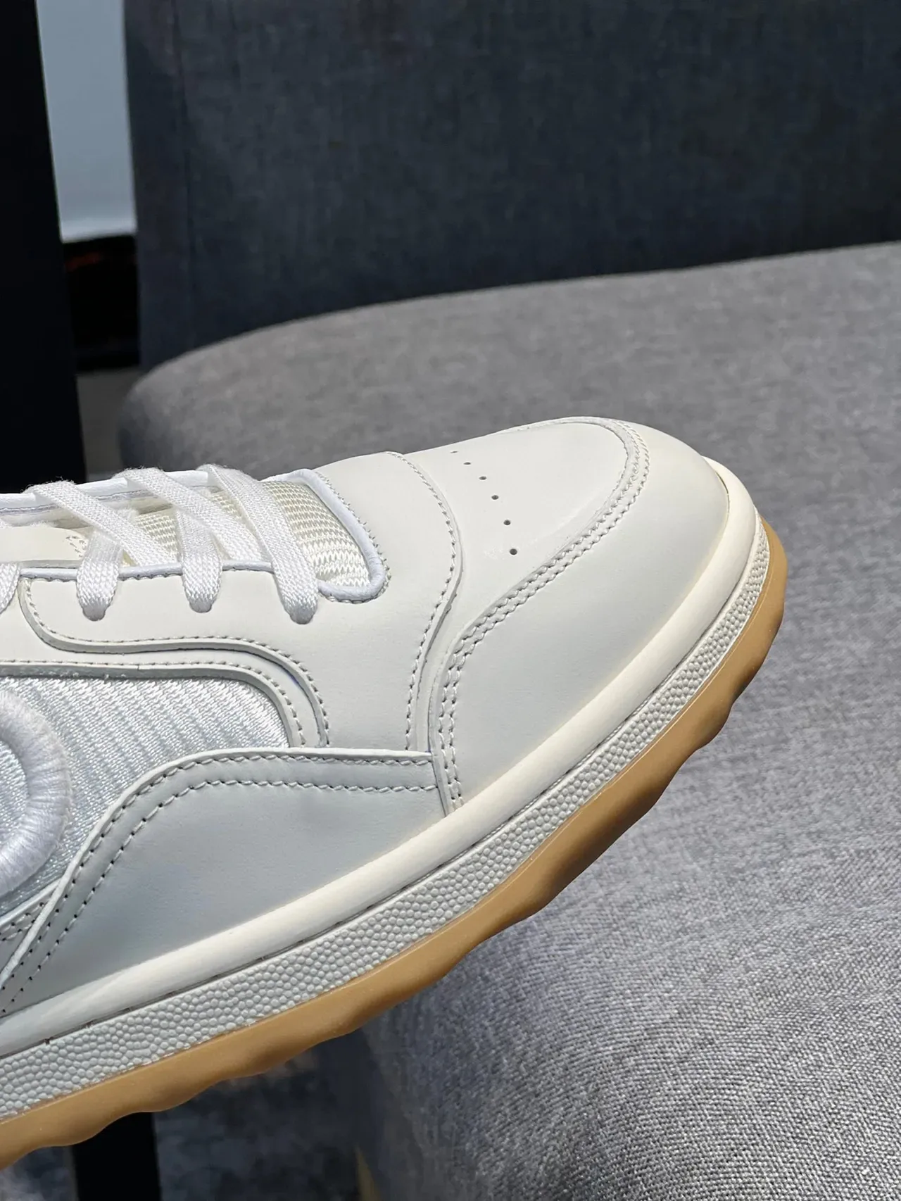 Gucci Tennis 1977 Off-White Gum Sole Lifestyle Sneakers 3