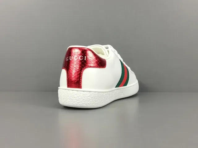 Gucci Tennis 1977 White Red Green Heart Lifestyle Sneaker 15
