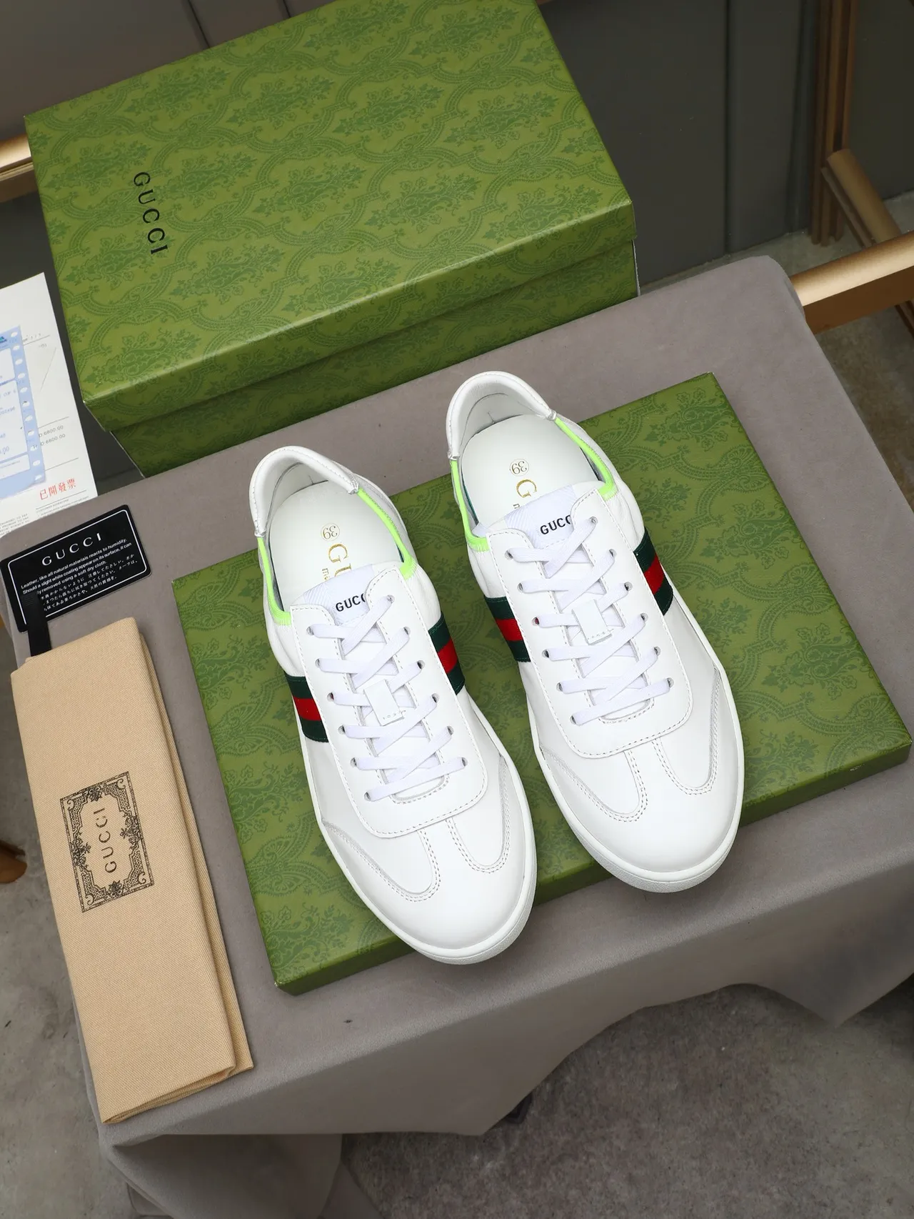Gucci White Green Leather Upper Web Stripe Detail Lifestyle Sneakers 3