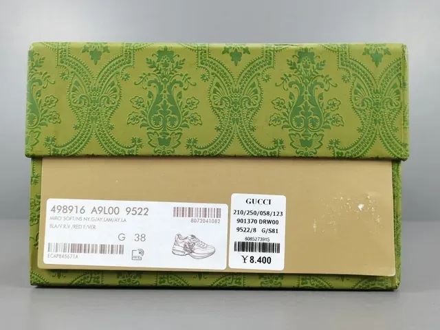Gucci sneakers lifestyle blanches roses à semelle chunky avec graphisme de lapin brodé 11