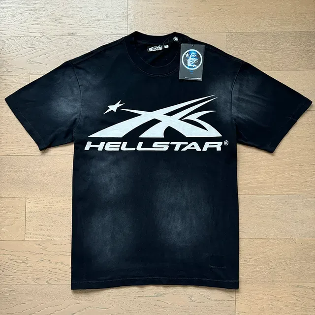 Hellstar تي شيرت بطباعة جرافيكية بياقة مستديرة وشورتس بكوردون مجموعة كاجوال 3